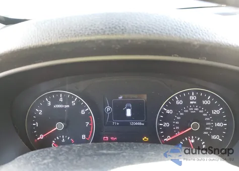 2018 Kia Sportage Lx z USA, uszkodzony, nr VIN KNDPM3AC8J7445138